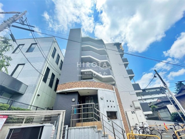 Blane・noireのエントランス