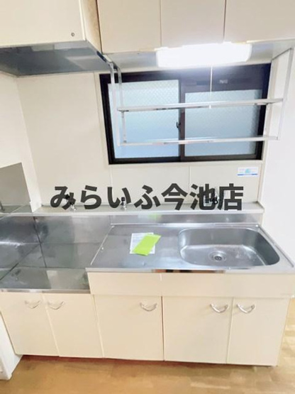 【キッチン】 | 伊藤ビル