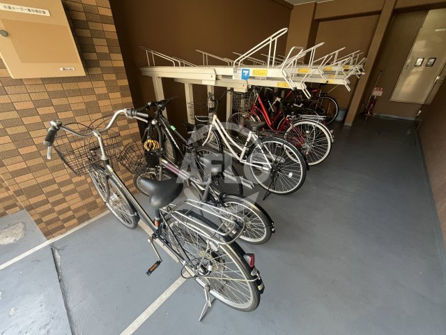 ストリーム江坂のその他|ストリーム江坂　駐輪場
