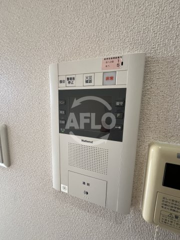 アーバンフラッツ西中島のセキュリティ|アーバンフラッツ西中島　モニター付きインターホン