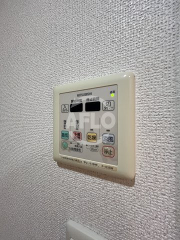 レジュールアッシュ江坂|レジュールアッシュ江坂　浴室乾燥機