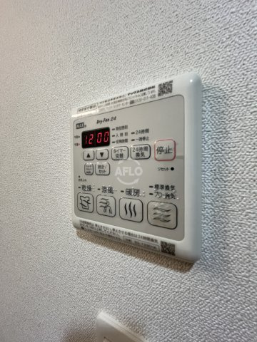 プレサンス新大阪イオリアの設備|プレサンス新大阪イオリア　浴室乾燥機