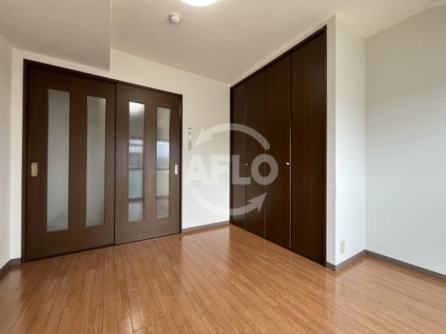 第13関根マンションの居間・リビング|第13関根マンション　リビング