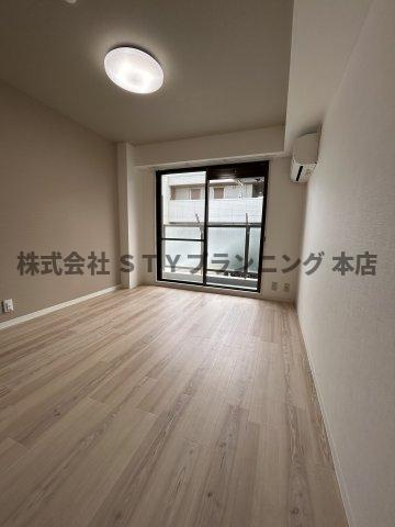 仲介手数料０円！アーツ南山の居間・リビング