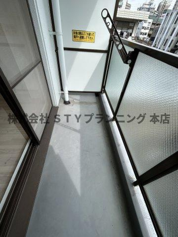 仲介手数料０円！アーツ南山のバルコニー