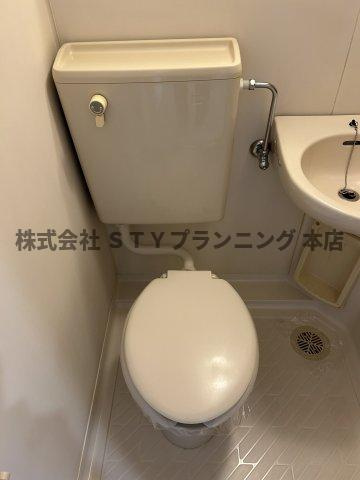 仲介手数料０円！アーツ南山のトイレ