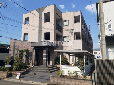 【エントランス】 | ティープラント | エントランスです