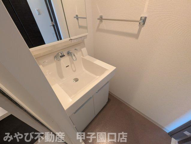 アーバングリーン甲子園の洗面所