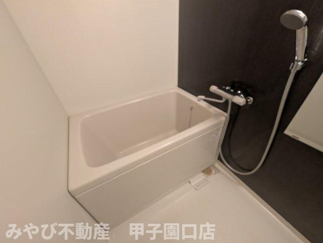 アーバングリーン甲子園の浴室