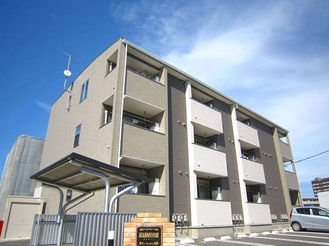 アルモニーのエントランス