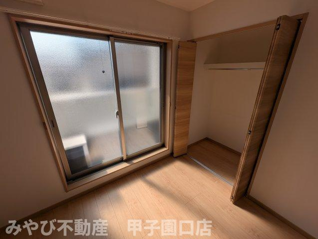 CROUD甲子園里中町の収納