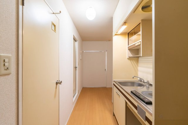 AP1522 ホワイトマンション西新のキッチン|





