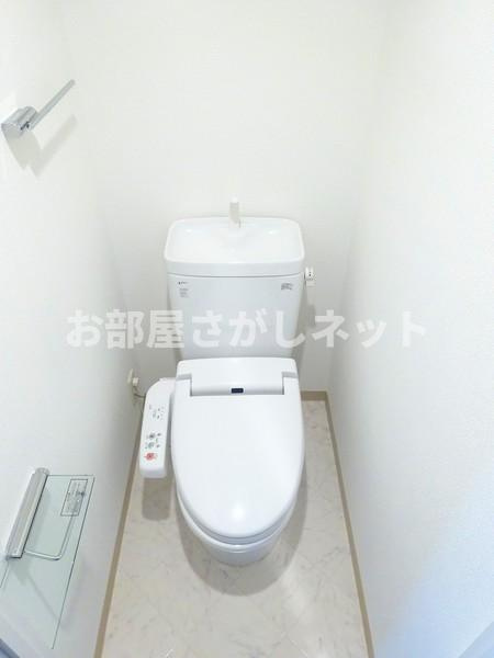 ＡＸＡＳ西高島平【おとり物件なし】#学生・社会人にオススメ！初期費用分割払いOK！のトイレ