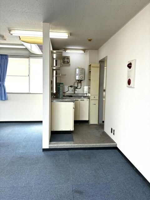 千葉市花見川区幕張本郷１丁目の店舗事務所の内装