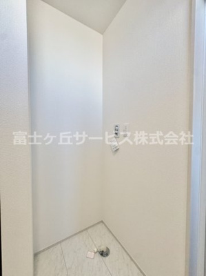 【ランドリースペース】 | 豊橋市佐藤4丁目 新築一戸建て 4号棟 | 洗濯機置き場です