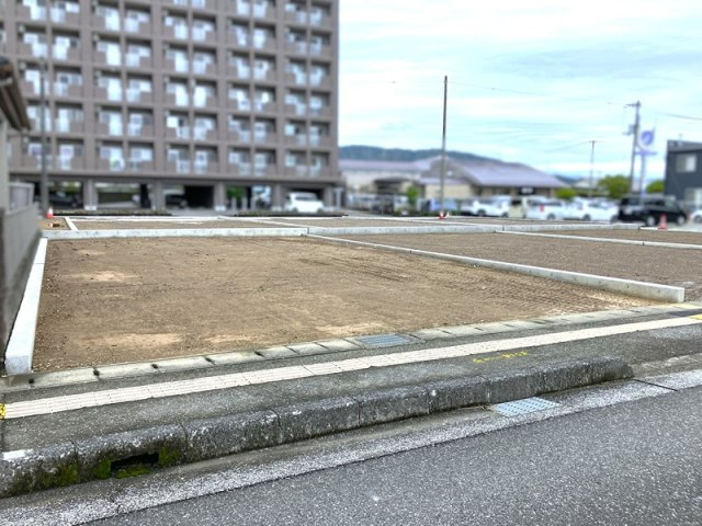 「南向き」高知市高そねF号地　建築条件付き売土地の土地図|弥右衛門公園まで徒歩4分です！