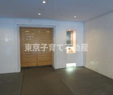 小石川パークタワーのロビー