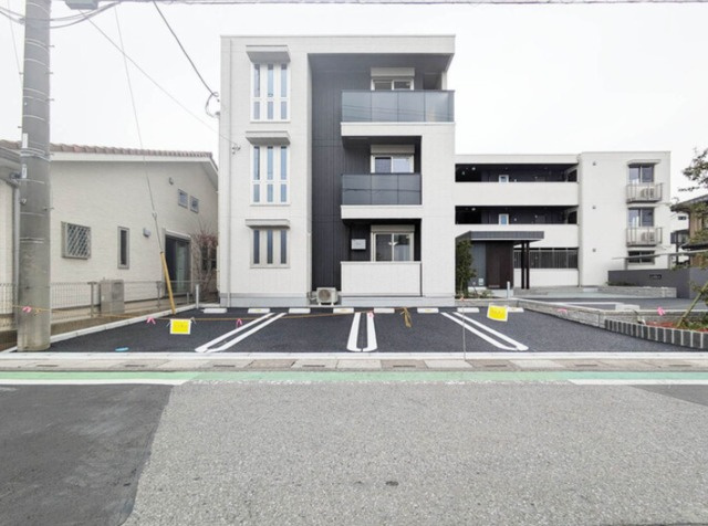 ヴィアレット　Ⅷの駐車場|駐車場完備！