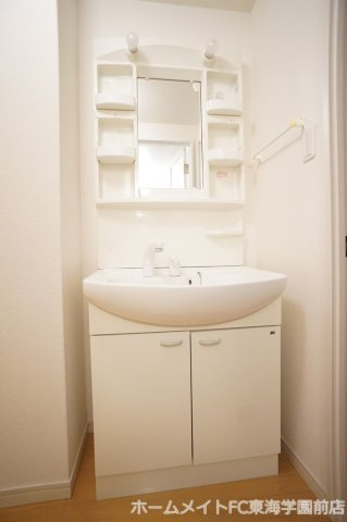 熊本市中央区本山町の賃貸マンションの独立洗面台