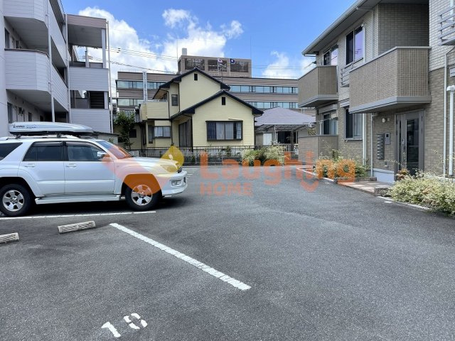 セジュール合川南　A棟の駐車場