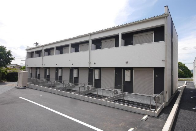 プランドール馬場山の駐車場