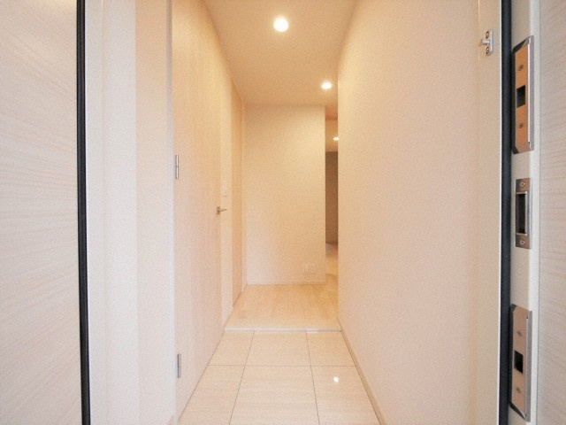 OPUS RESIDENCE SHINSAIBASHI SOUTHの玄関