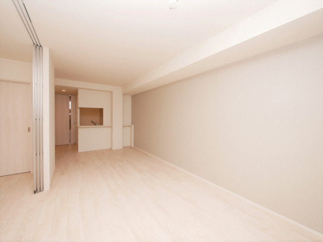 OPUS RESIDENCE SHINSAIBASHI SOUTHの居間・リビング