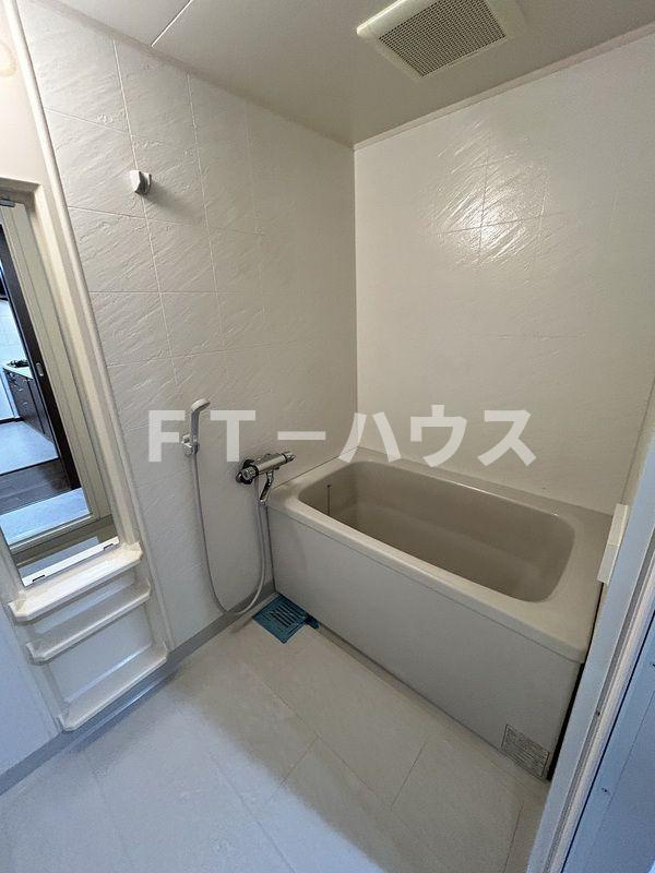 モンテローザ緑が丘の浴室