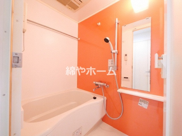 アリビオ北巽の浴室|コンパクトで使いやすいお風呂です