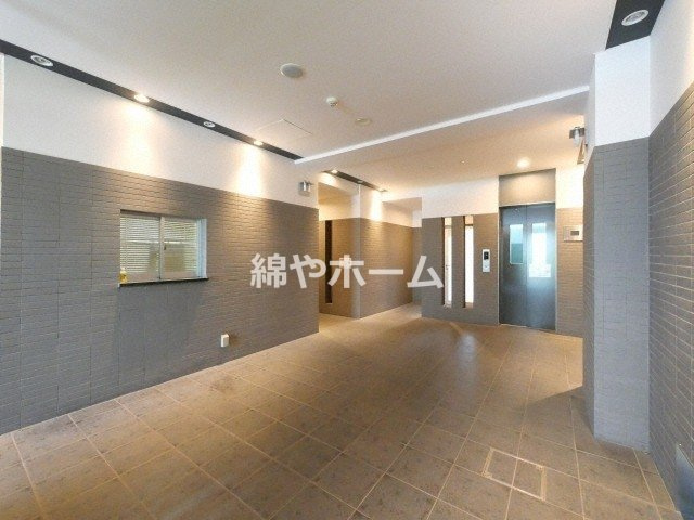 アリビオ北巽のロビー|落ち着いたロビーです
