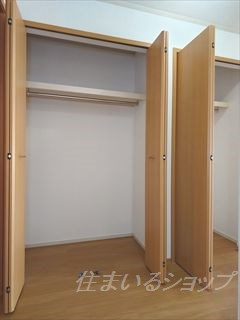 ブリーゼ・Ｆの設備|クローゼット