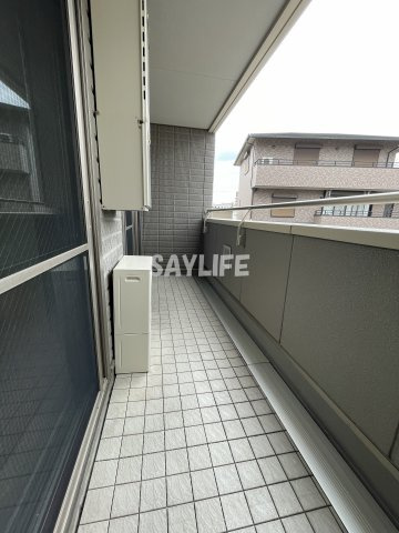 シャーメゾン ボナールのバルコニー