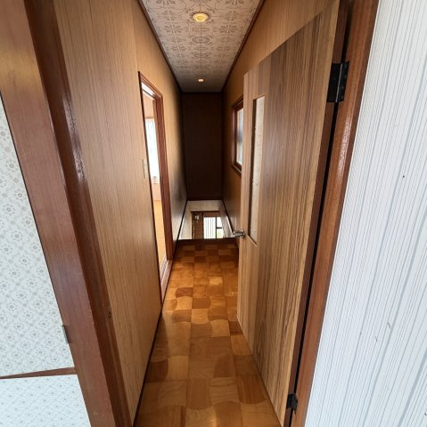 伊達市長和町399-5戸建の内装