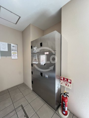アリビオ江坂垂水町のその他共用部分|アリビオ江坂垂水町　宅配ボックス