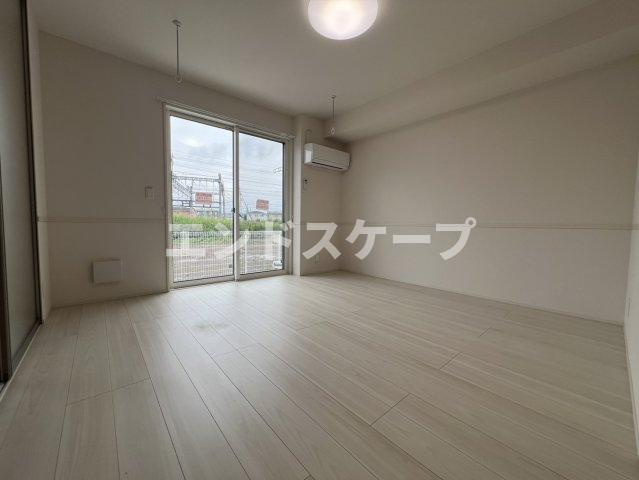 ウィル・クレストⅡ　Ⅱの居間・リビング|高崎、前橋のお部屋探しはエンドスケープまで！お客様の理想お聞かせ下さい♪