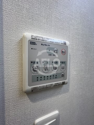スプランディッド十三本町の洗面所|スプランディッド十三本町　浴室乾燥機