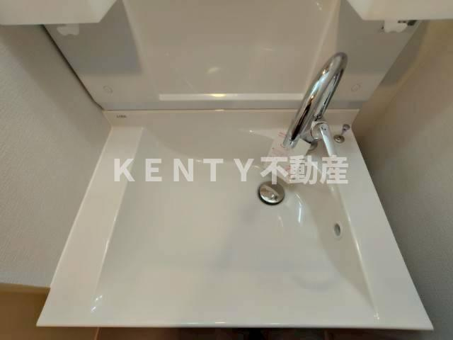 【洗面所】 | クラリティア馬込 | 明るい洗面所です