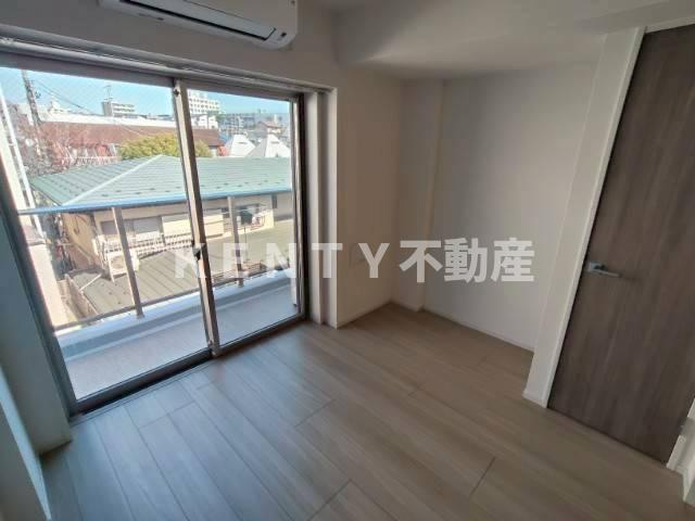 【居間・リビング】 | クラリティア馬込 | 明るい洋室です