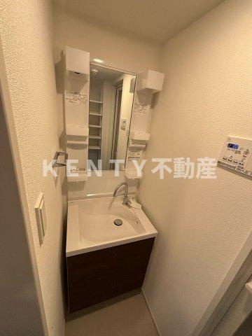 【洗面所】 | クラリティア馬込 | 広い洗面スペース
