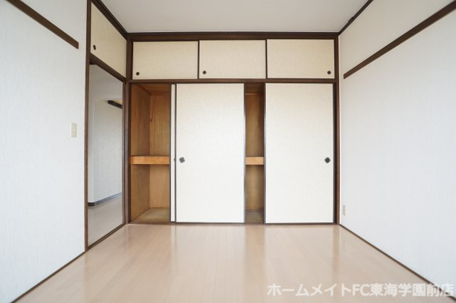 熊本市東区八反田２丁目のアパートの収納