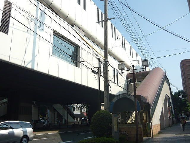 ＣＲＯＳＳ　ＲＩＶＥＲの周辺