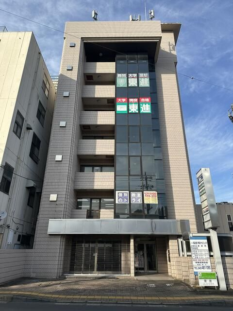 佐倉市栄町の店舗事務所の外観
