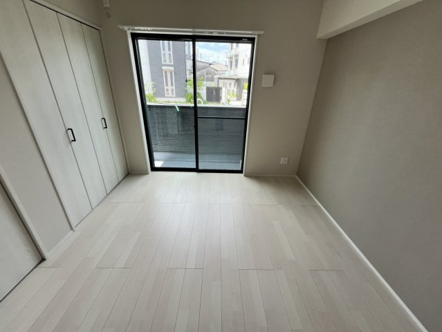 【洋室】 | ルイアパートメント長瀬ノール
