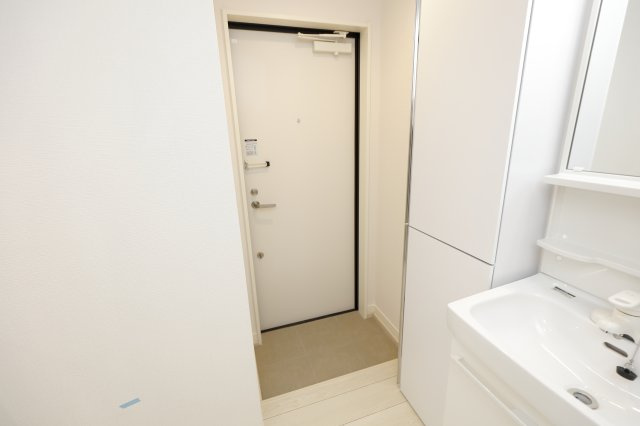 ステラ西小岩の玄関