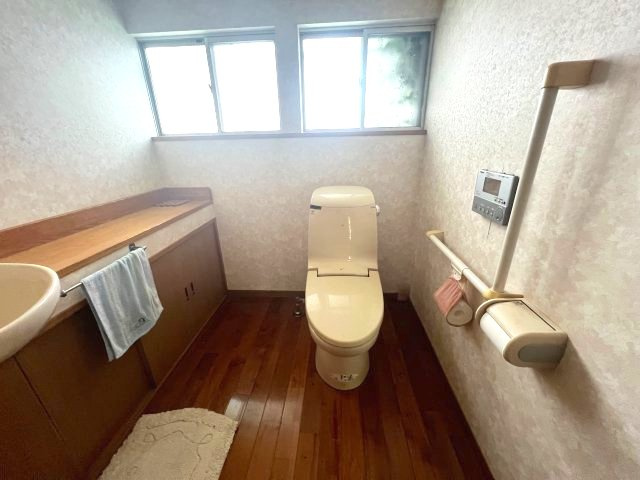みやま市瀬高町　土地3筆、建物2棟　中古戸建のトイレ