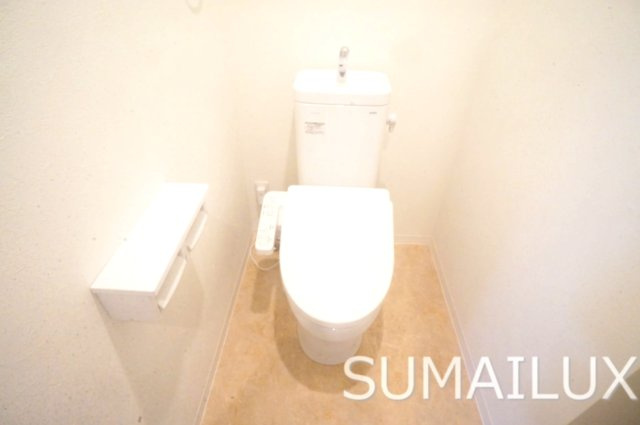 KANNA-KAMUIのトイレ