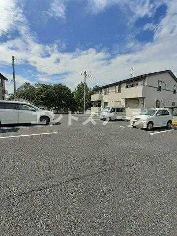 メゾン・グレイスⅠの駐車場|高崎、前橋のお部屋探しはエンドスケープまで！お客様の理想お聞かせ下さい♪