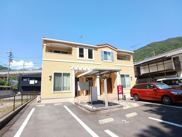 ラビアン　ローズの外観