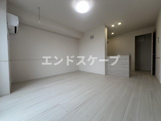 ウィル・クレストⅡ　Ⅱの居間・リビング|高崎、前橋のお部屋探しはエンドスケープまで！お客様の理想お聞かせ下さい♪