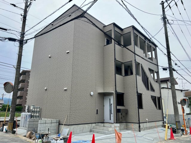 THE NOBLES 俗明院